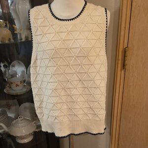 Adrianna Papell Cream and Black Knit Top